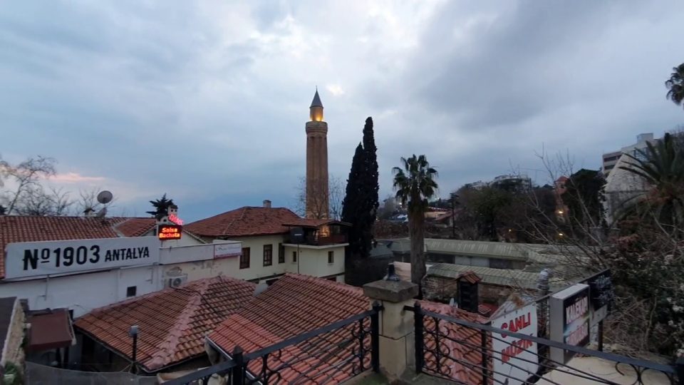 Antalya Saat Kulesi Kale Kapısı Turistik Mekanlar