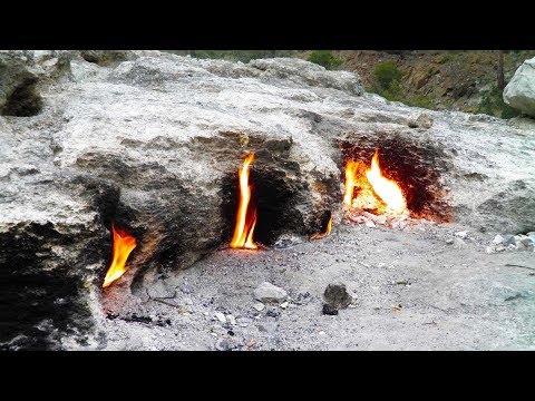 Çıralıdaki Yanartaş neden hiç sönmüyor ?