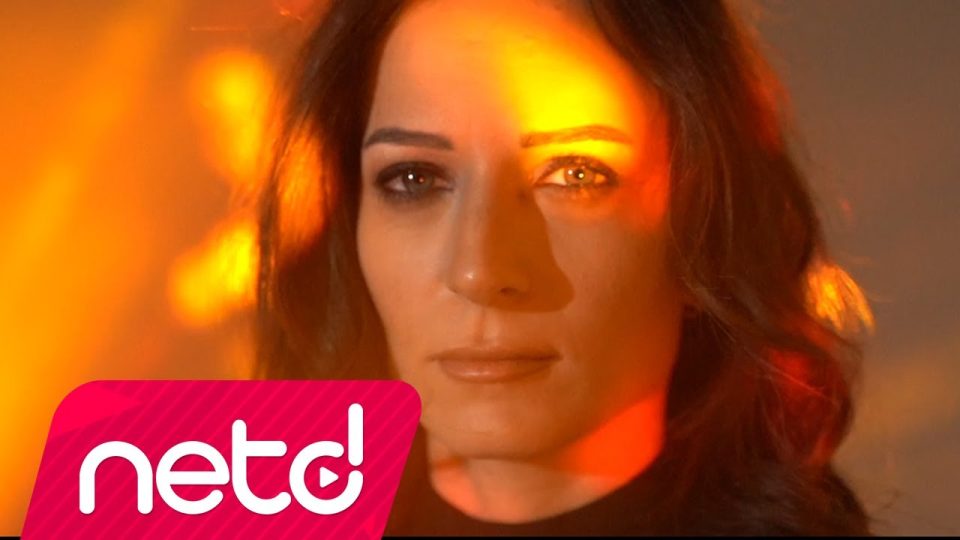 Tuğçe Kaya - Sevmemeliyim Şarkı Sözleri