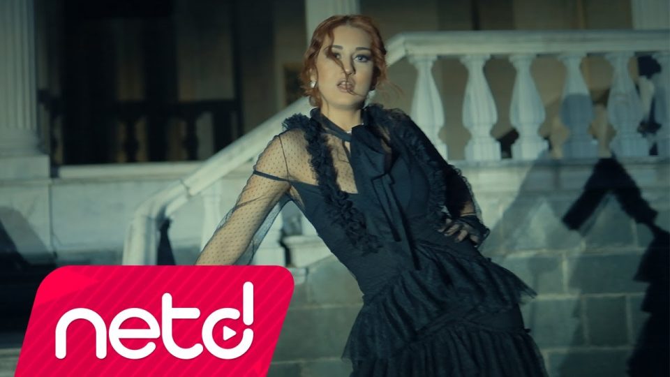 Bükre Sena Sait - Unicorn Şarkı Sözleri