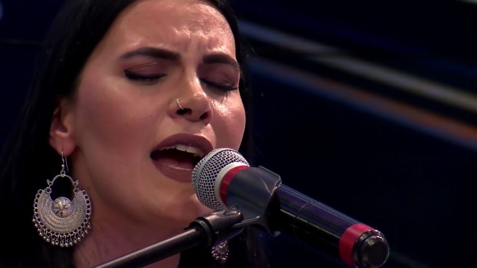 Neçedir ağlarsın Ya Ali Sözleri