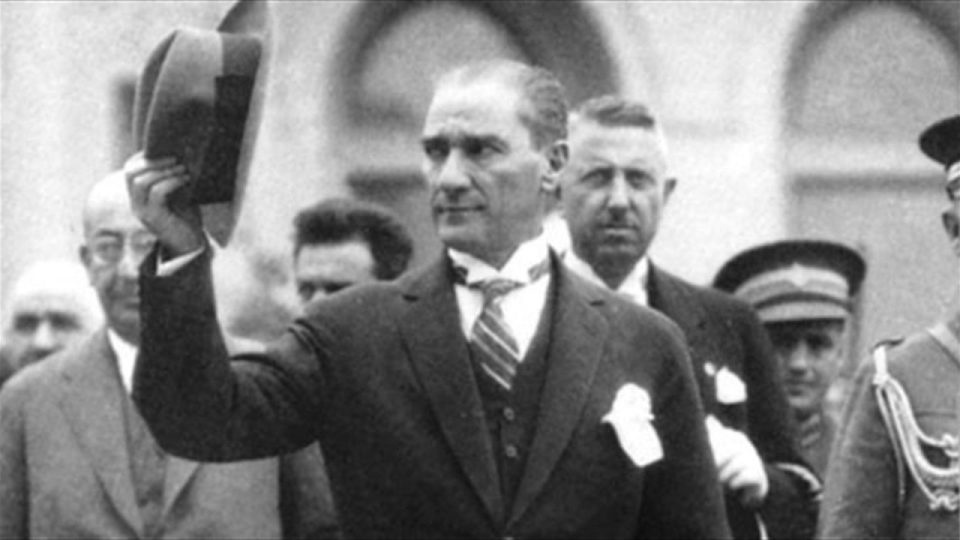 Nutuk (Tam Metin) (1. Bölüm) - Mustafa Kemal Atatürk