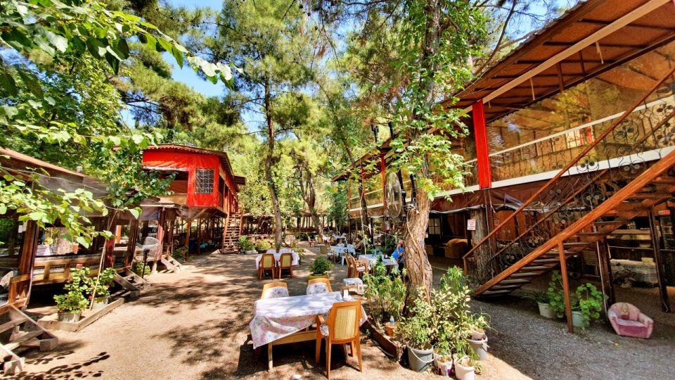 Çakırlar gözlemeciler Sedir gözleme serpme kahvaltı antalya