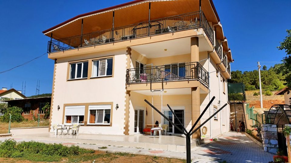 Salda Gölü Konaklama - Duman Home VIP Pansiyon