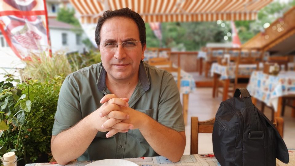 Ali Aksoy Kimdir ?