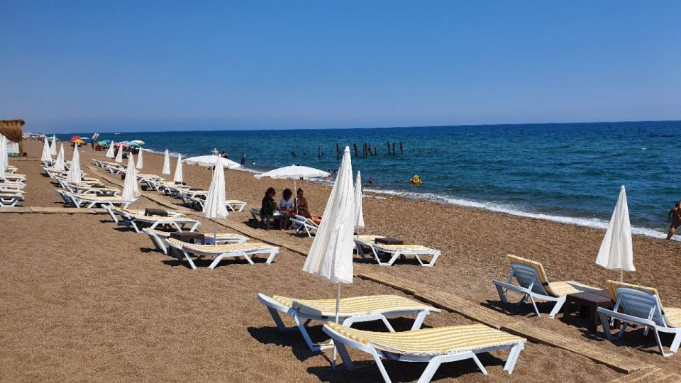 Qula Beach Club Restaurant lara plajları antalya