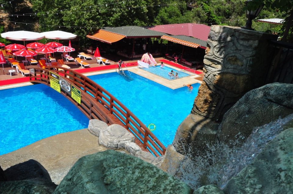 Alanya Aqua Park Havuzbaşı Restaurant Ada Piknik Dimçayı