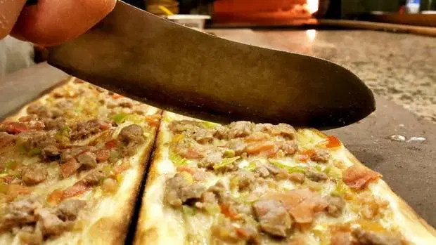Antalya Etli Ekmek – Nasreddin Restaurant