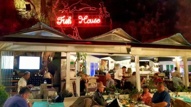 Ekici Restaurant 0242 248 4142 Antalya yat limanı balık deniz ürünleri restoranı mekanlar balıkçı bar