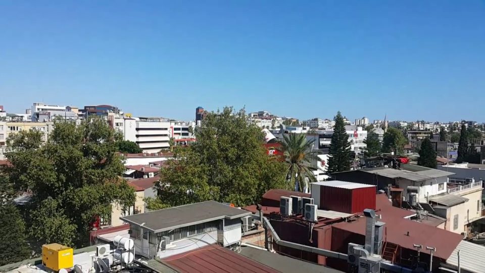 Eski Ticaret Odası Bölgesinden Antalya ve Saat Kulesi Manzarası – Antalya Gezi Tatil