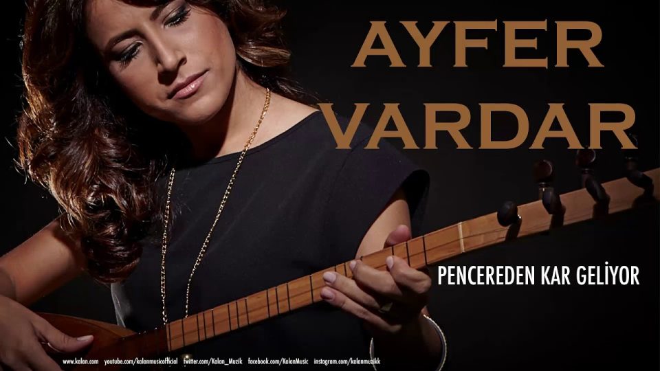 Pencereden Kar Geliyor Sözleri