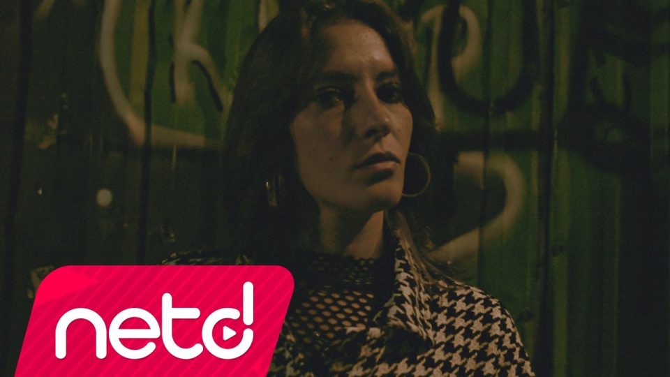 Vera – Kördüğüm Şarkı Sözleri