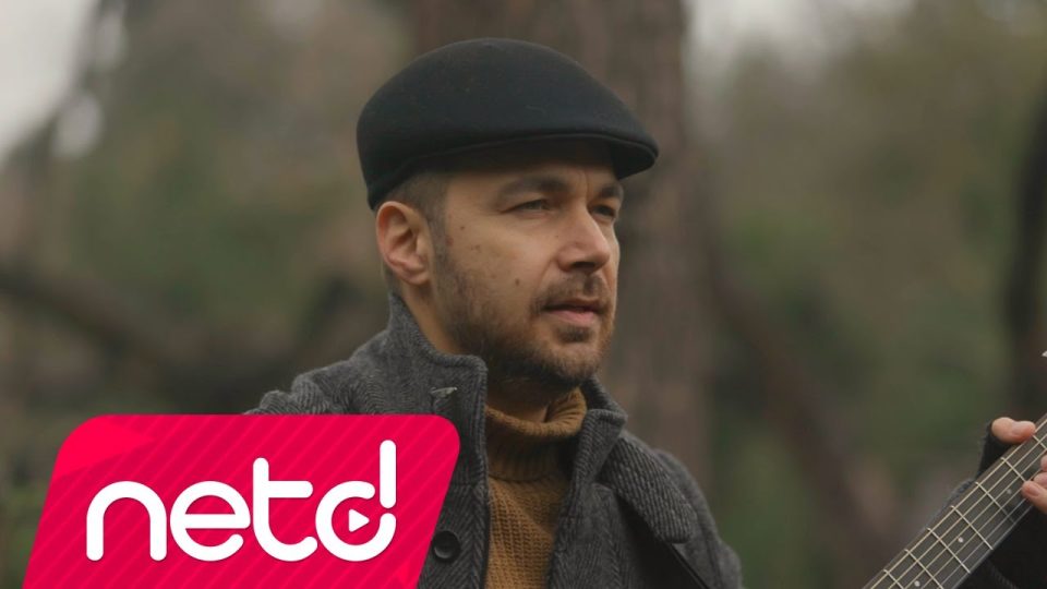 Alaz Pesen – Yabancısıyım Bu Şehrin Şarkı Sözleri