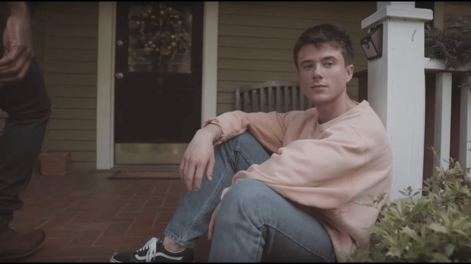 Alec Benjamin – Let Me Down Slowly Lyrics