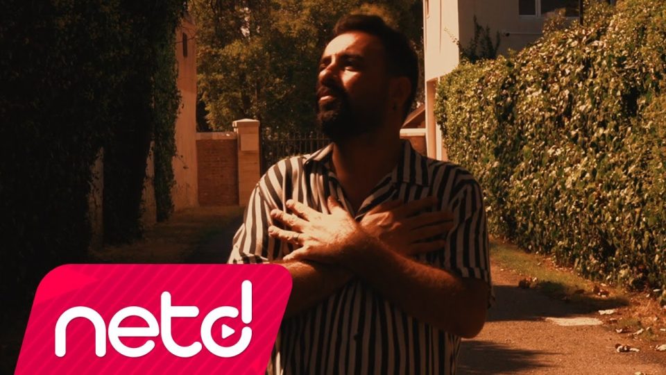 Doruk Gençdal – Gidiyorum İstanbul’dan Şarkı Sözleri