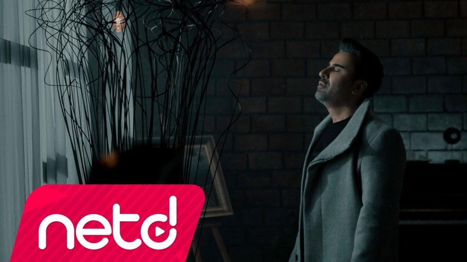 Emrah – Ayakta Kal Yüreğim Şarkı Sözleri