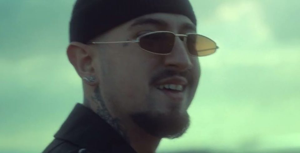 MOTIVE – Masal Şarkı Sözleri