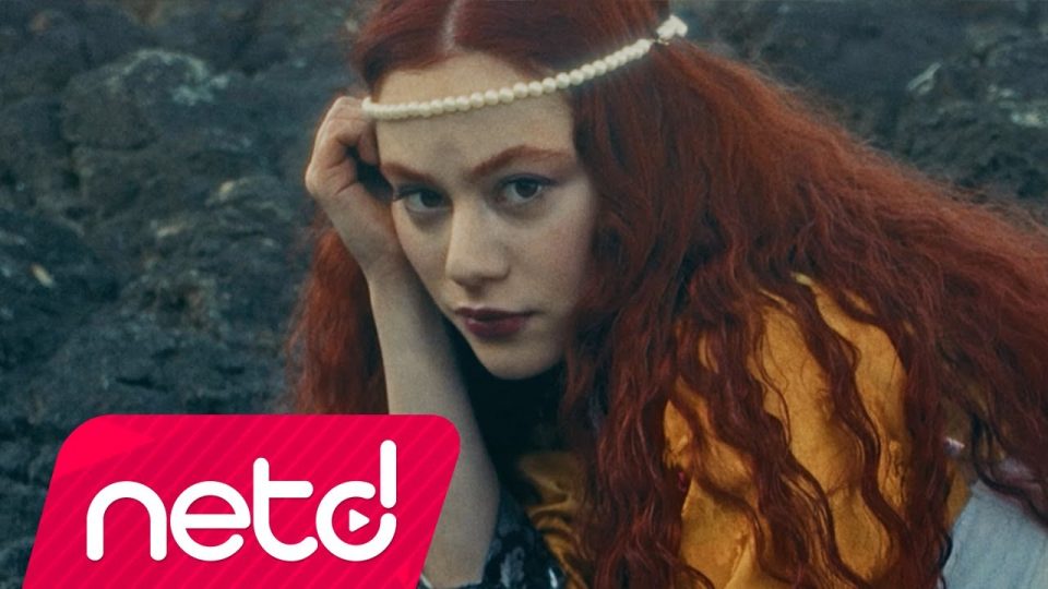 Eftalya Yağcı – Masum Değil Şarkı Sözleri