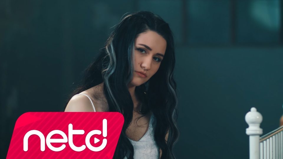 Alya Aslan – Toz Duman